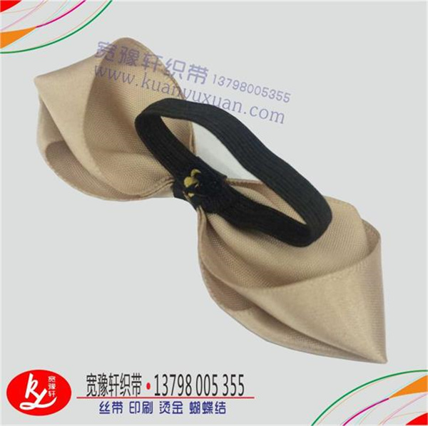 金色絲帶蝴蝶結背面