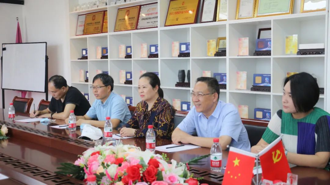 絲帶印小花淺藍(lán)